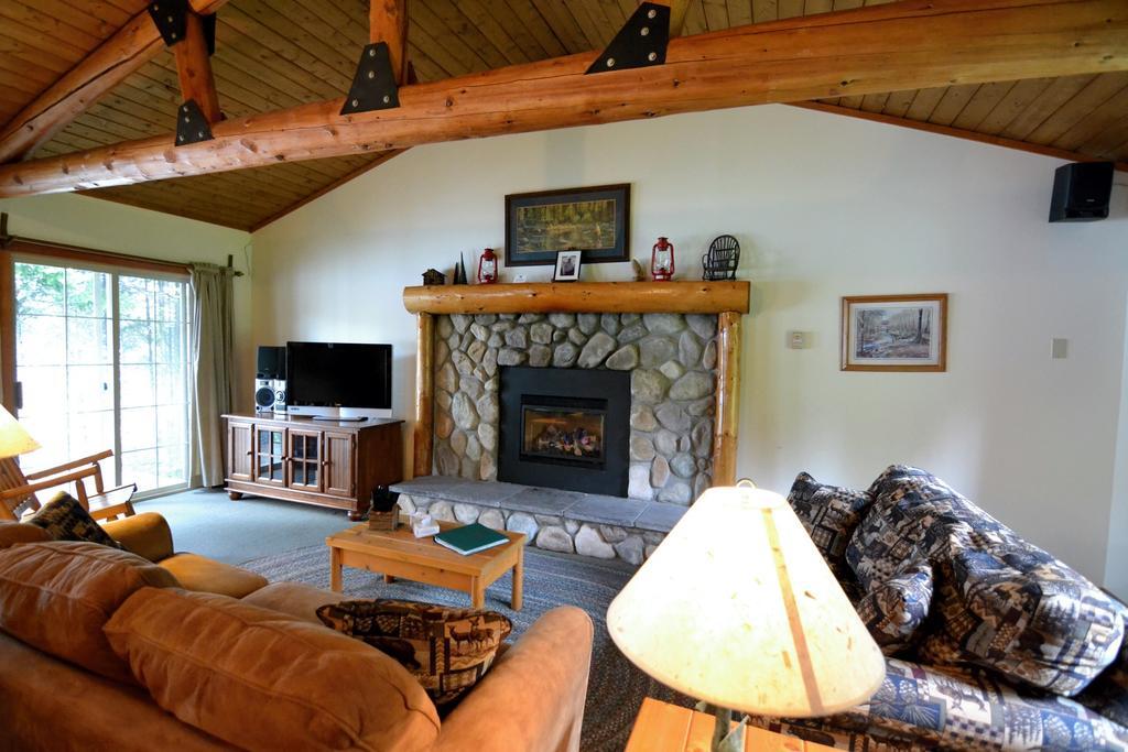Tall Timber Lodge Pittsburg Экстерьер фото